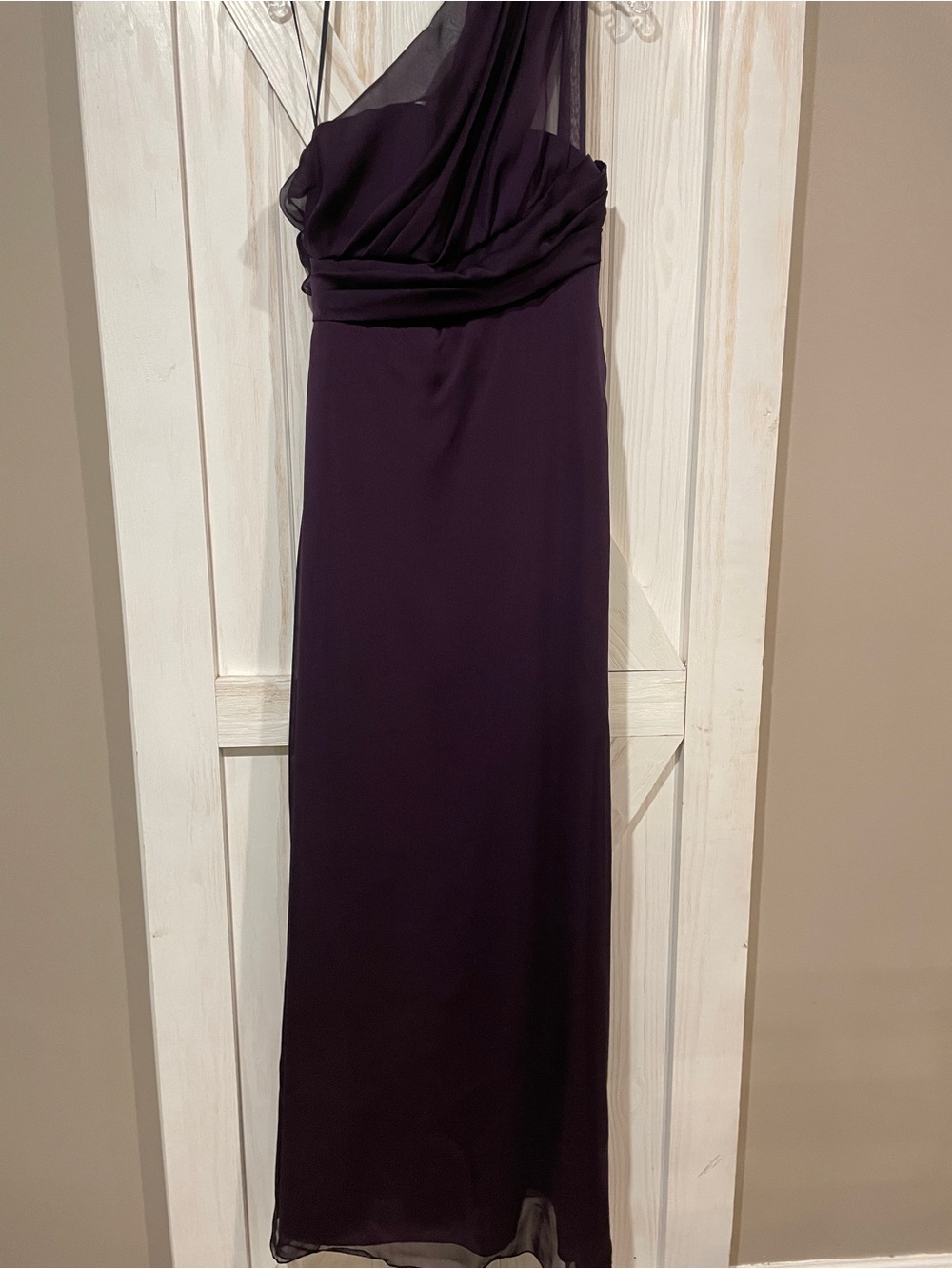 Elegant One-Shoulder Evening Dress in Deep Plum